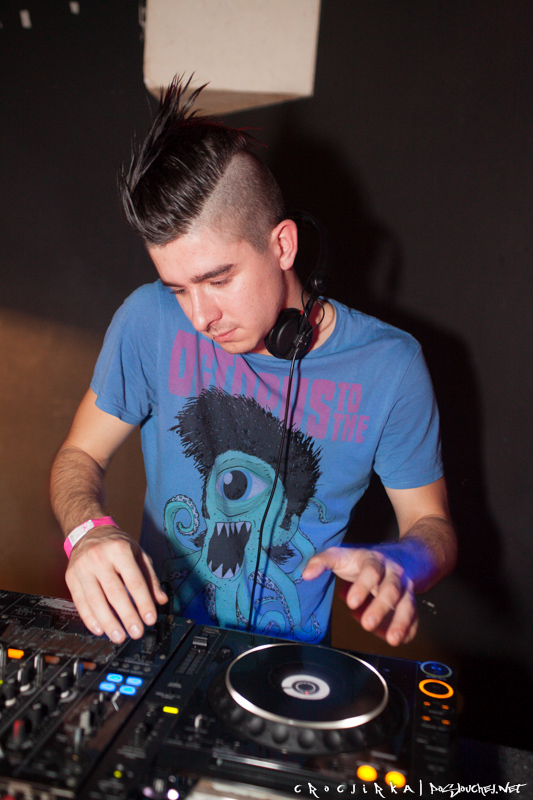 MONTY & TEZ B-DAY CELEBRATION 3 - Pátek 25. 10. 2013