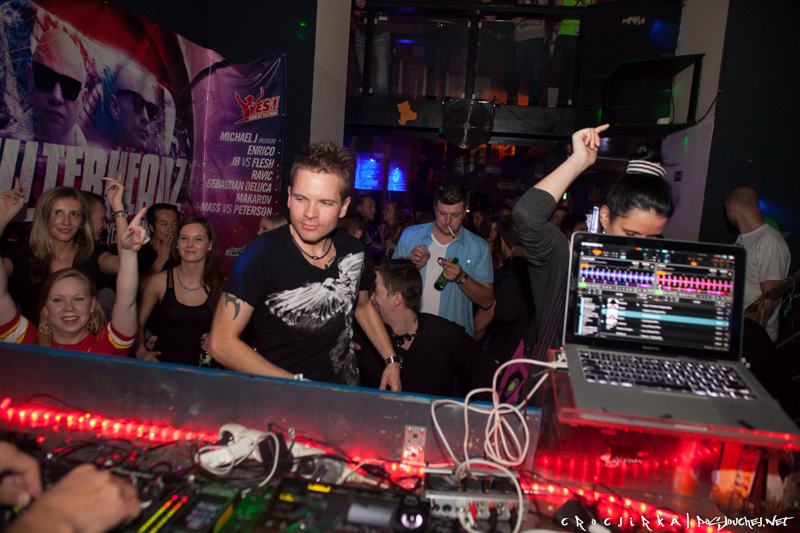 MONTY & TEZ B-DAY CELEBRATION 3 - Pátek 25. 10. 2013