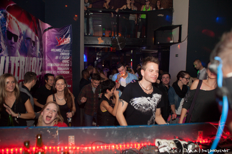 MONTY & TEZ B-DAY CELEBRATION 3 - Pátek 25. 10. 2013