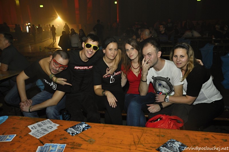APOKALYPSA NEW AGE - Pátek 22. 11. 2013 až Pátek 22. 11. 2013