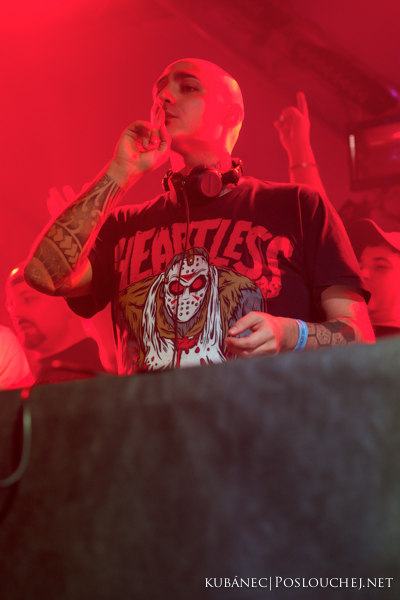 X-MASSACRE - Pátek 13. 12. 2013