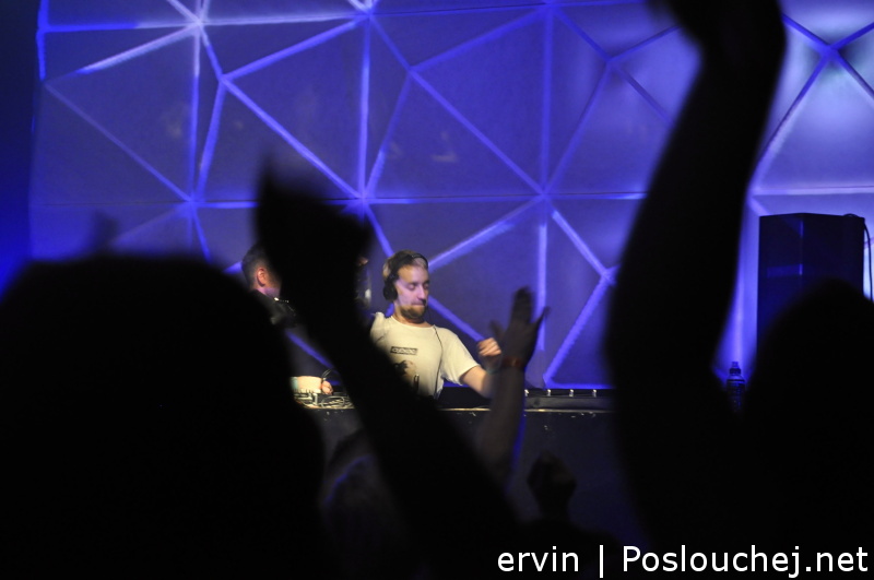 ELEKTRA - Pátek 19. 4. 2013