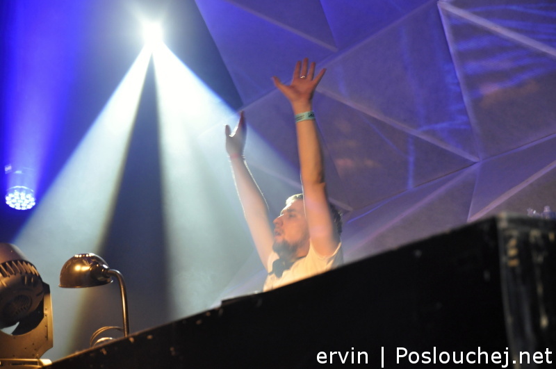 ELEKTRA - Pátek 19. 4. 2013
