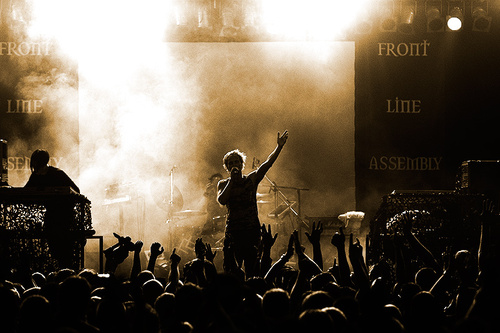 Front Line Assembly lucerna