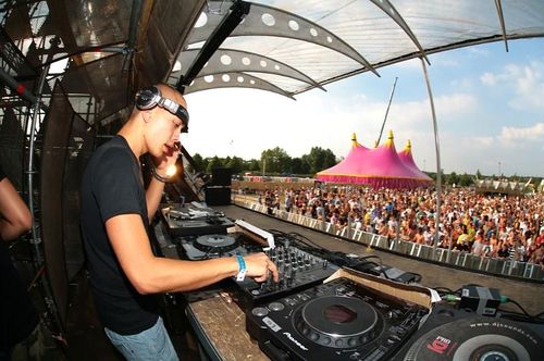 headhunterz