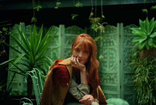 Florence + The Machine_foto_mail1.jpg