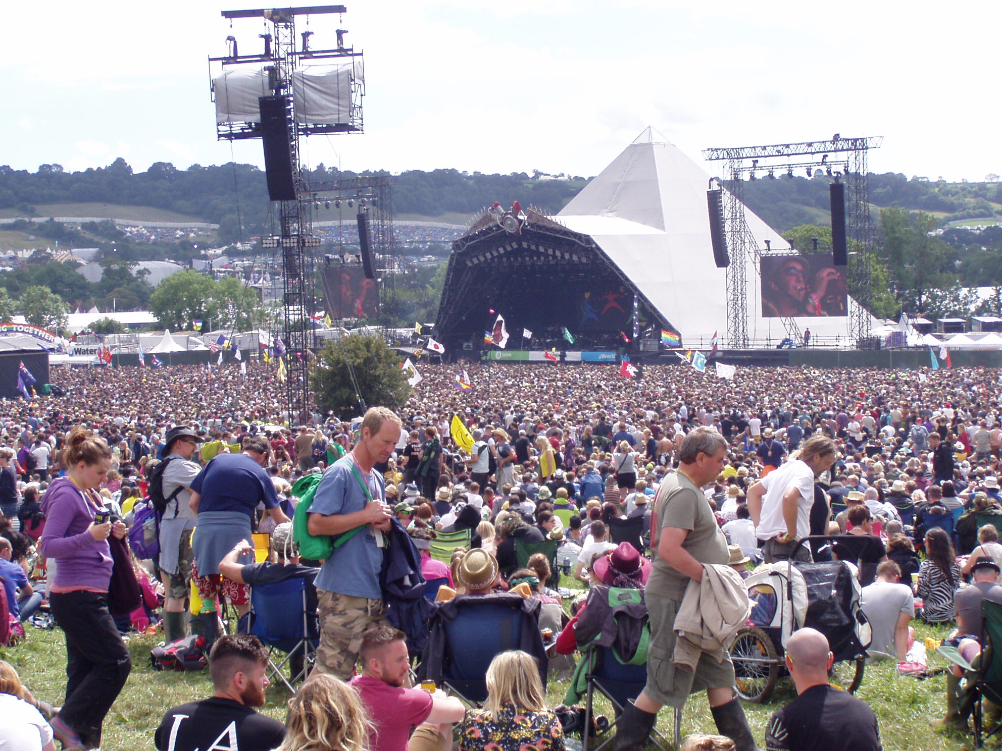 Festival Glastonbury 2016  VYPRODNO