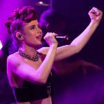 Kiesza a její 90´s show zafungovala