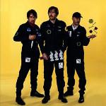 Peter Bjorn and John zahraj na Rock for Churchill