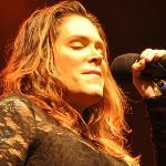 Fotky z Beth Hart ve Forum Karlín