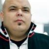 DJ Sneak a Doc Martin
